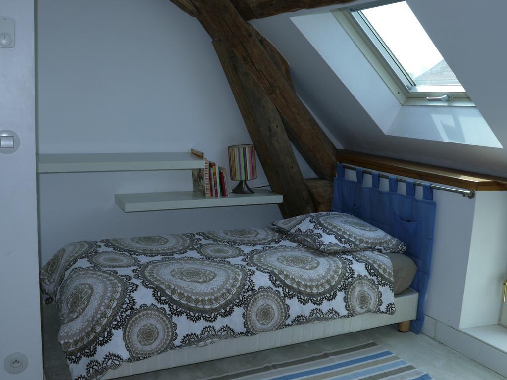 Gites De La Grande Ferme Avernes Room photo