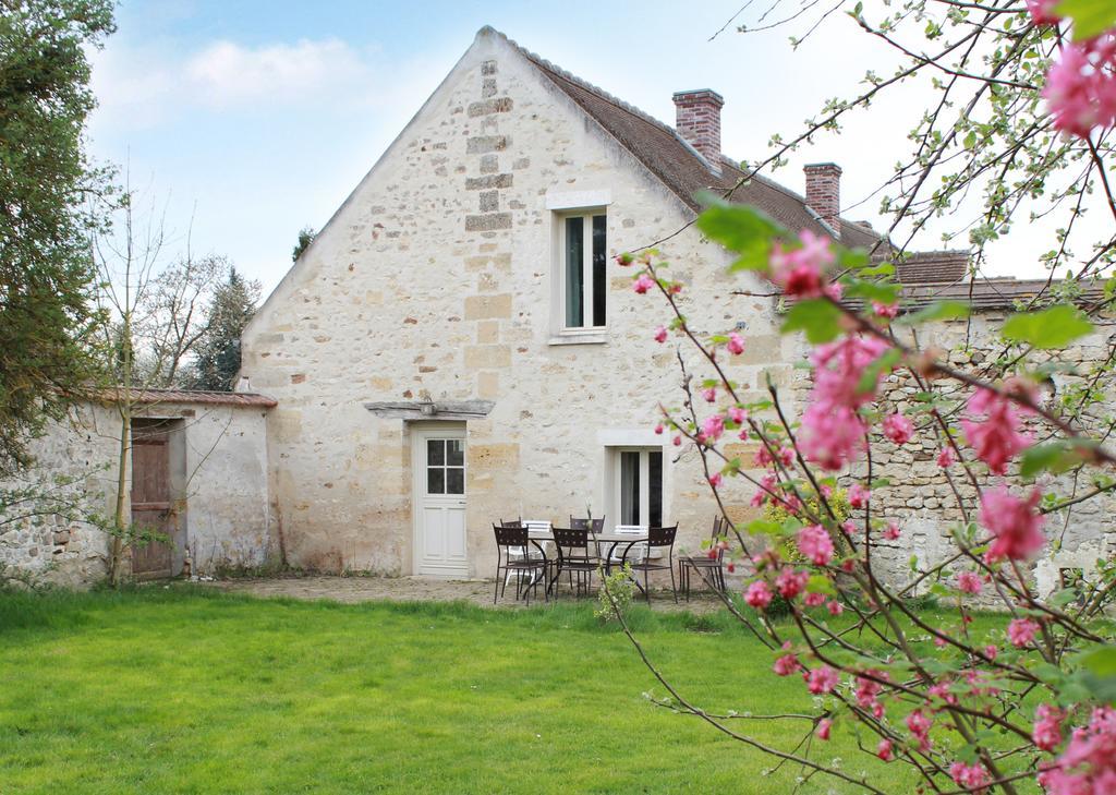 Gites De La Grande Ferme Avernes Room photo